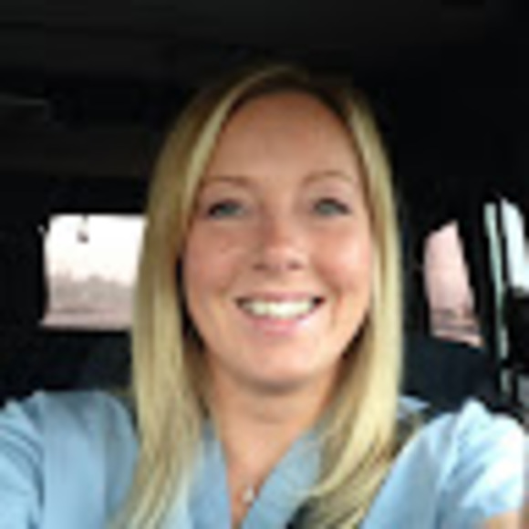 Meet your Posher, Jennifer - Picture 1 of 1